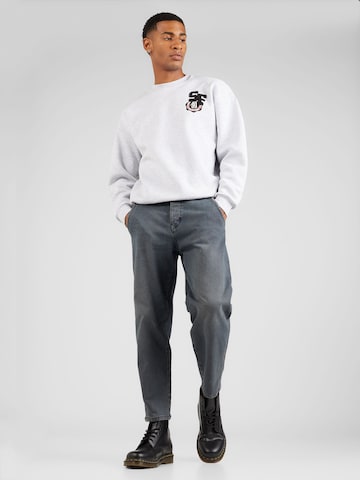 ABOUT YOU Sweatshirt 'Pierre' in Grey