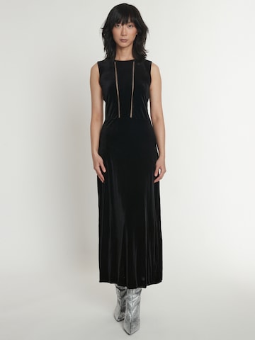 Ana Alcazar Evening Dress ' Anahea ' in Black: front