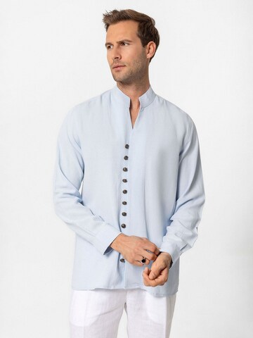 Antioch Comfort fit Button Up Shirt in Blue: front