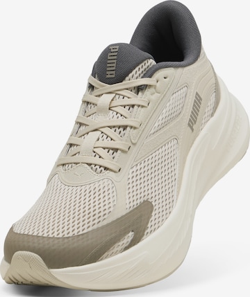 Baskets basses 'MaxStride' PUMA en beige : devant
