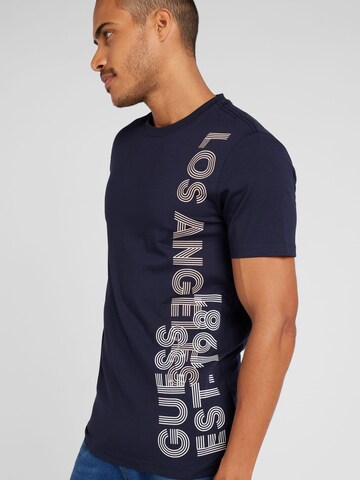 GUESS T-Shirt in Blau