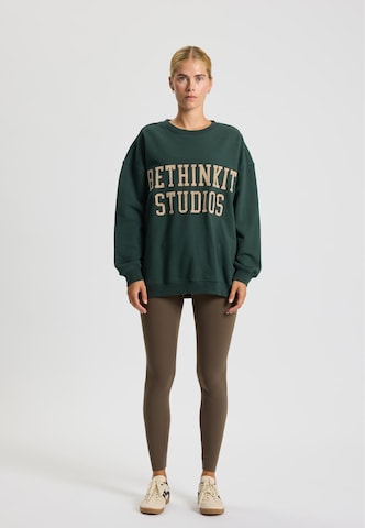 rethinkit studios Sweatshirt in Green