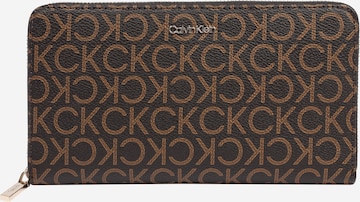 Calvin Klein Wallet in Brown: front