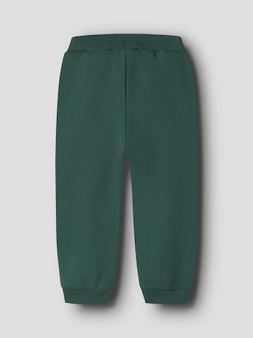 NAME IT - Tapered Pantalón en verde