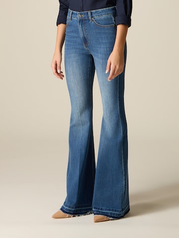 oltre Flared Jeans in Blue