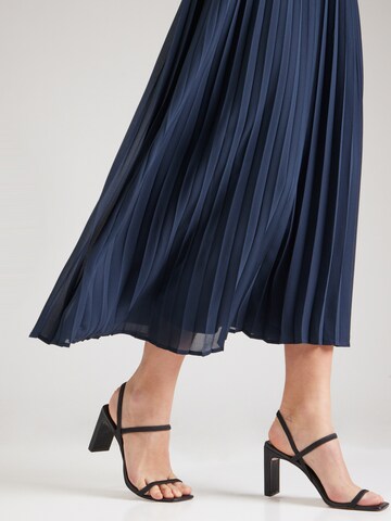 Robe de soirée 'Phoebe' ABOUT YOU en bleu