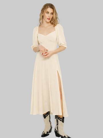 Madnezz House Dress in Beige: front