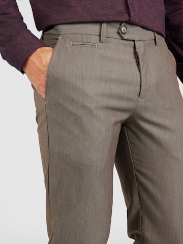 Slimfit Pantaloni di Lindbergh in marrone