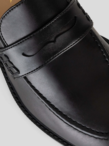Solari Milano Moccasin in Black