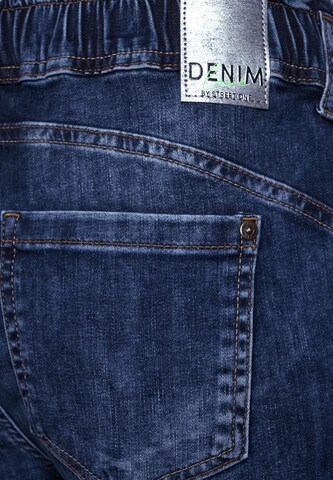 STREET ONE Slim fit Jeans in Blue