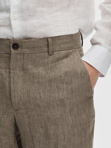 regular Pantaloni con piega frontale 'Will' di SELECTED HOMME in marrone