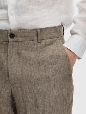 regular Pantaloni con piega frontale 'Will' di SELECTED HOMME in marrone