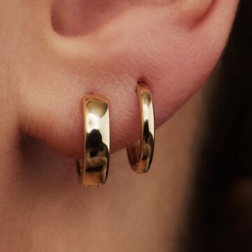 Isabel Bernard Earrings in Gold