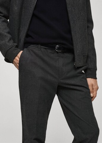 MANGO MAN Regular Hose 'Brest' in Grau