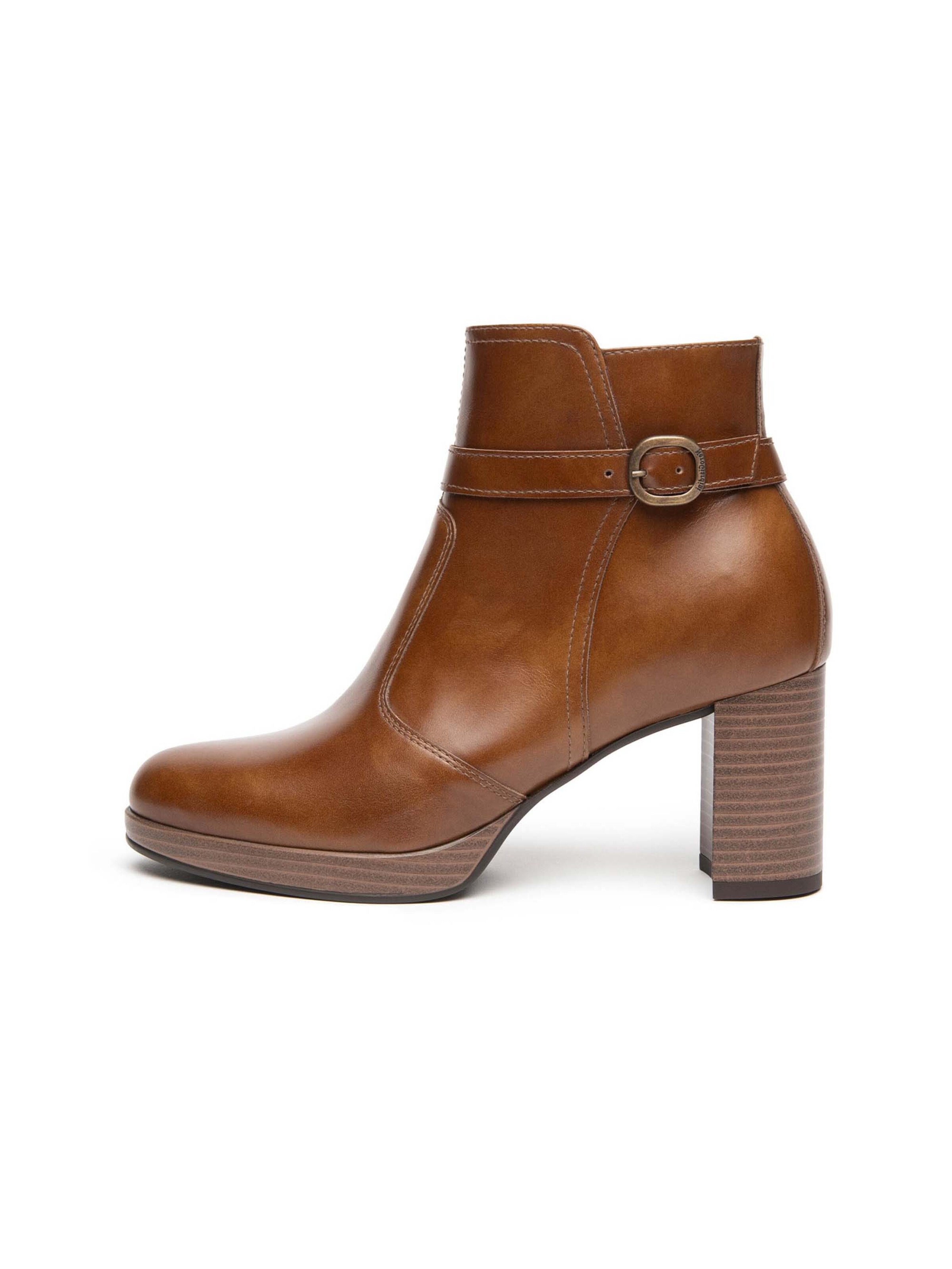 Nero Giardini Ankle Boots 'Asola' in Brown: front