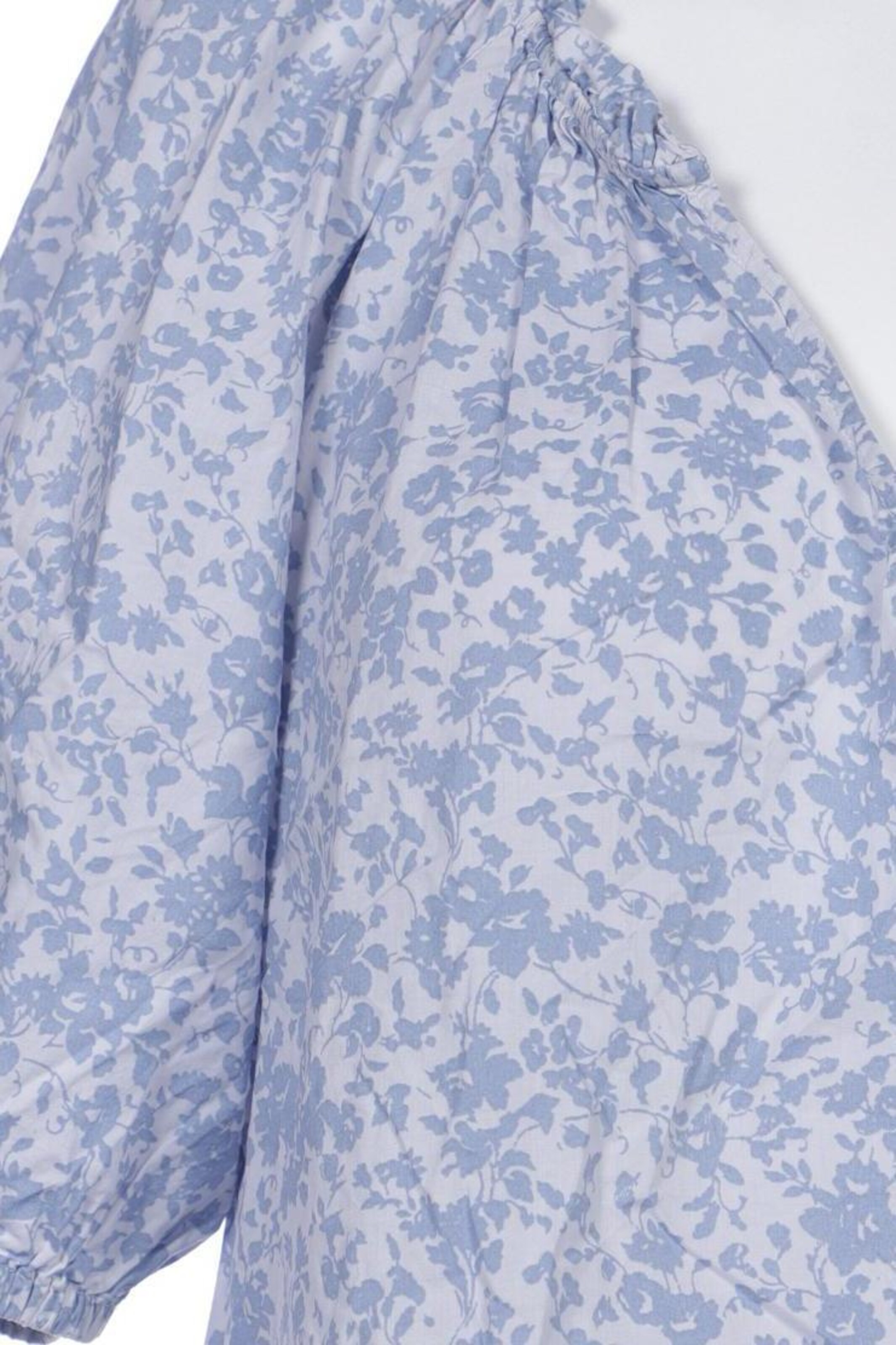 & Other Stories Blouse & Tunic in M in Blue