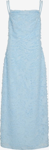 Robe 'VIKATTY' VILA en bleu : devant
