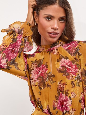 Lipsy Dress in Yellow