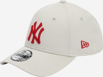 NEW ERA Cap in Beige: front