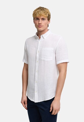 Coupe regular Chemise Kronstadt en blanc