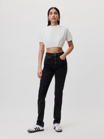 Maglietta 'Leslie' di LeGer by Lena Gercke in bianco
