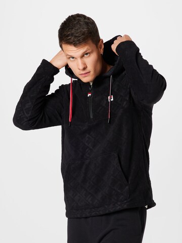 Pull-over FILA en noir : devant