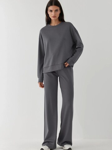 Hiccup Broekpak in Grijs: voorkant