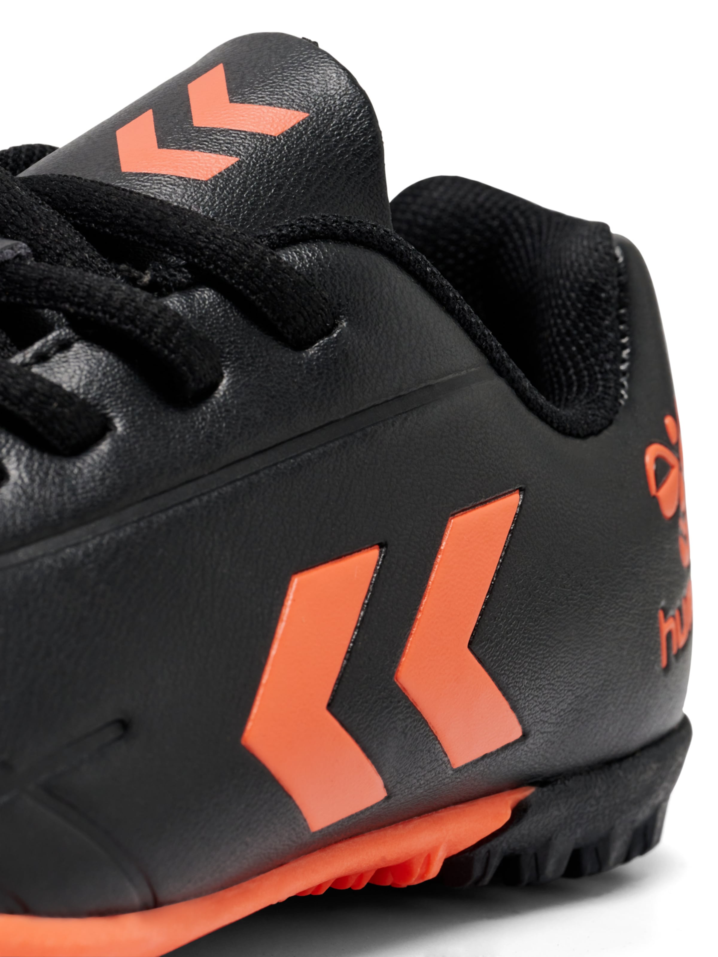 Hummel Athletic Shoes in Black