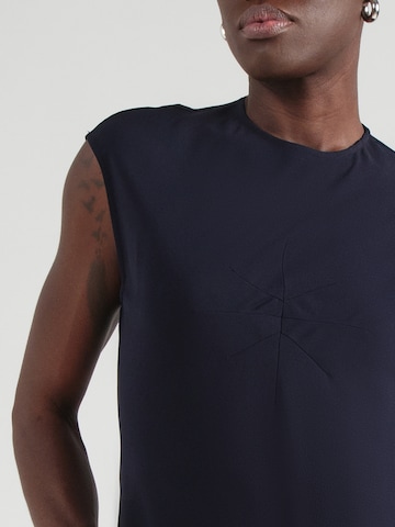 Abito di Ted Baker in blu
