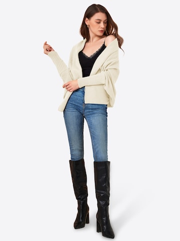 Imily Bela Kardigan w kolorze biały