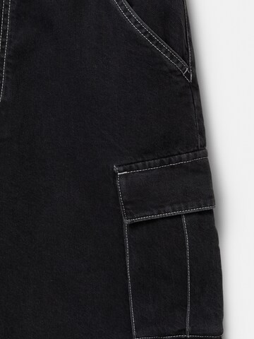Pull&Bear Loosefit Cargojeans i svart