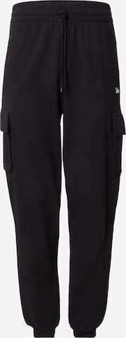 NEW ERA Tapered Παντελόνι cargo σε μαύρο: μπροστά