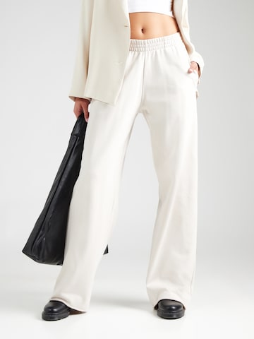 Wide leg Pantaloni di Karo Kauer in grigio: frontale