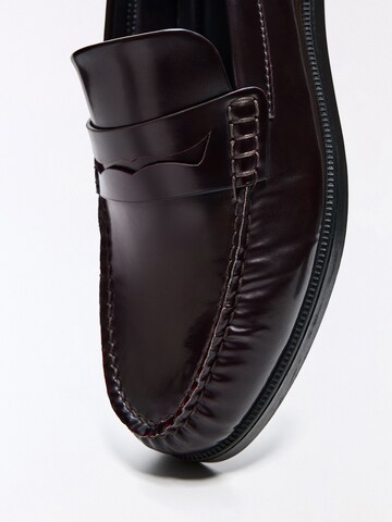 Bershka Slipper in Rot