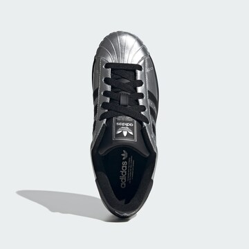 Baskets basses 'Superstar II' ADIDAS ORIGINALS en argent
