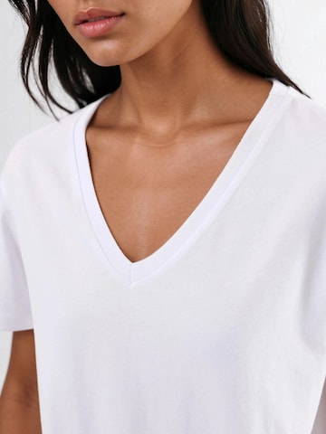 T-shirt Busem en blanc