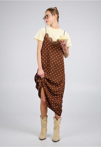 OH APRIL - Vestido 'Alma' en marrón