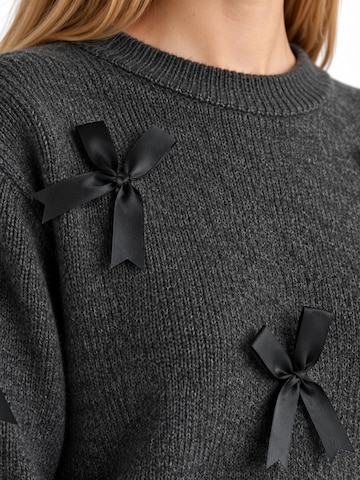 Viorna Sweatshirt 'Sweatshirts' in Grey
