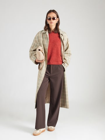 MORE & MORE - Jersey en rojo