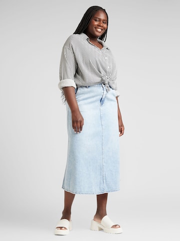 juoda Vero Moda Curve Palaidinė 'VMBumpy'
