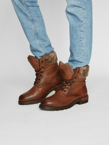 bugatti Snow Boots in Brown: front