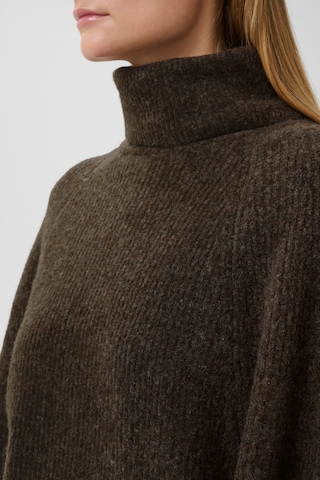 SOAKED IN LUXURY - Pullover 'Bean' em castanho