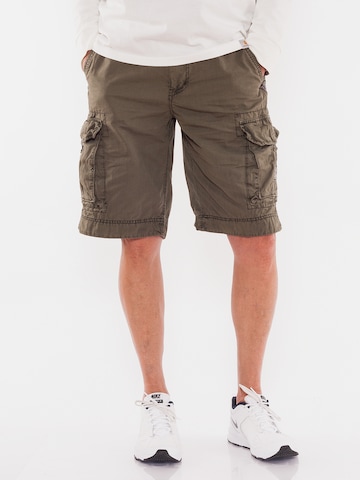 JET LAG Cargo Pants 'Take Off 7' in Green: front