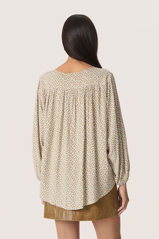 SOAKED IN LUXURY Blouse 'SLArjana Leodora' in Grün
