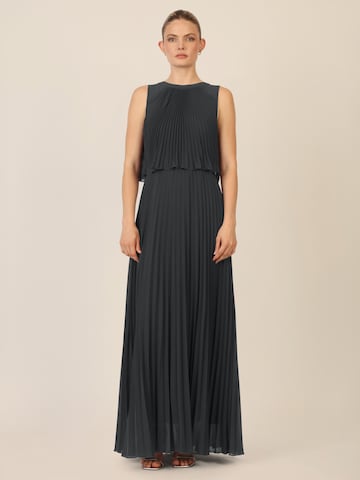APART Evening Dress in Black: front
