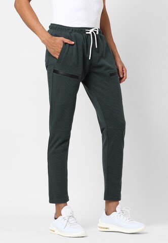 Campus Sutra Regular Pants in Green