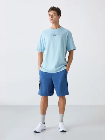 Tommy Life - Camisa em azul
