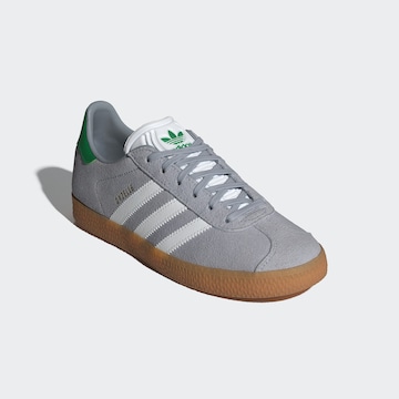 Baskets 'Gazelle' ADIDAS ORIGINALS en gris