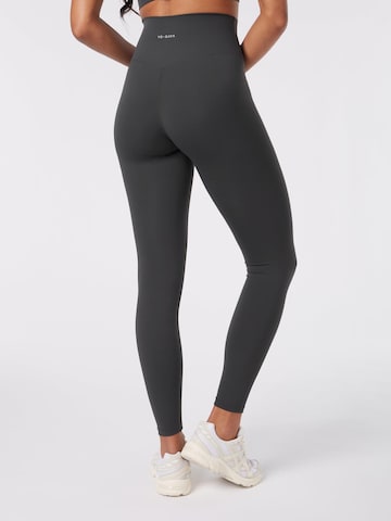 YO-GAYA Skinny Leggings‌ in Grau