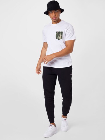 Tommy Jeans Tapered Hose in Schwarz